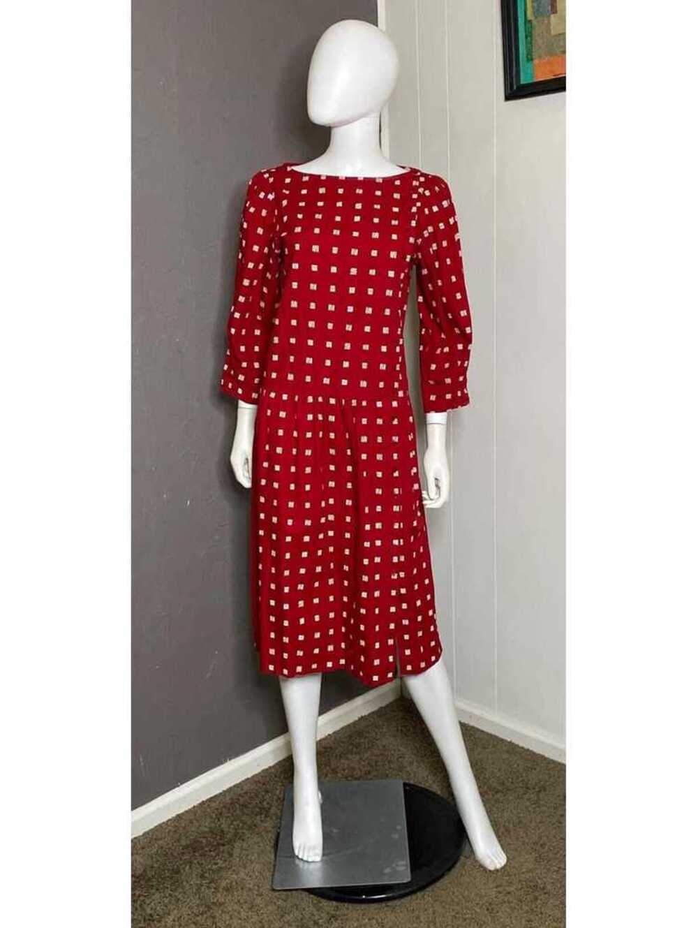 1980's Eileen West Drop Waist Midi-Dress size 10 Red + White Block Print